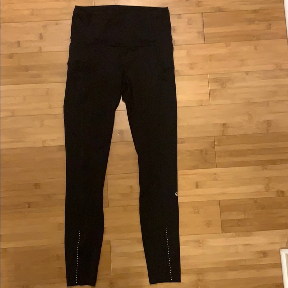 Lululemon black running pant size 4
